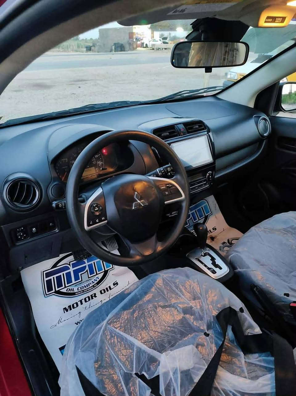 ميراج للبيع موديل 21 سيارة جاهزة ماشية 41 رقم مثنى مكانهه الديوانية سعر 79بيهه مجال بسيط 
***********
