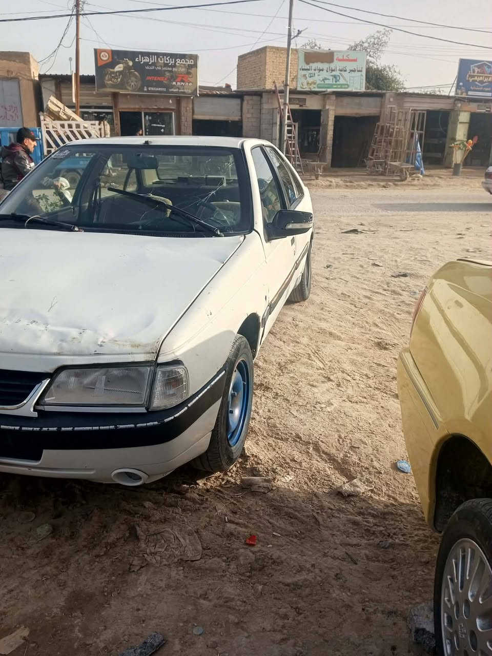 سلام عليكم بيجو 405 جي ال اكس موديل 11 كير ومحرك حلوات رقم نجف راعيه ابن عمي السياره حلوه وما متعوبه  بس البنيد. طاير وضارب السله صايره بي خسفات غيره مابي شي سعر 22 مكانه. نجف


**إذا كنت صاحب هذا الإعلان وتريد حذفه لأي سبب، رجاءا أرسل رسالة إلى الدعم الفني**