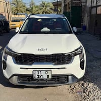 كيا سونت 2024 السياره وكاله الدوليه بيها ضمان صيانتها شركه ماشيه 9،400...