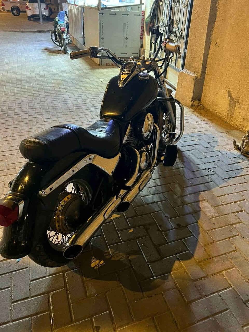 .سلام عليكم
كاواساكي فولكان محرك 400، الدراجة جديدة ونظيفة، بيها صوت بالمحرك، تنباع كوم حديد.
المكان: بغداد – الحرية
رقم الهاتف: ***********
اللي تفيده الدراجة يتصل ويدلل.
