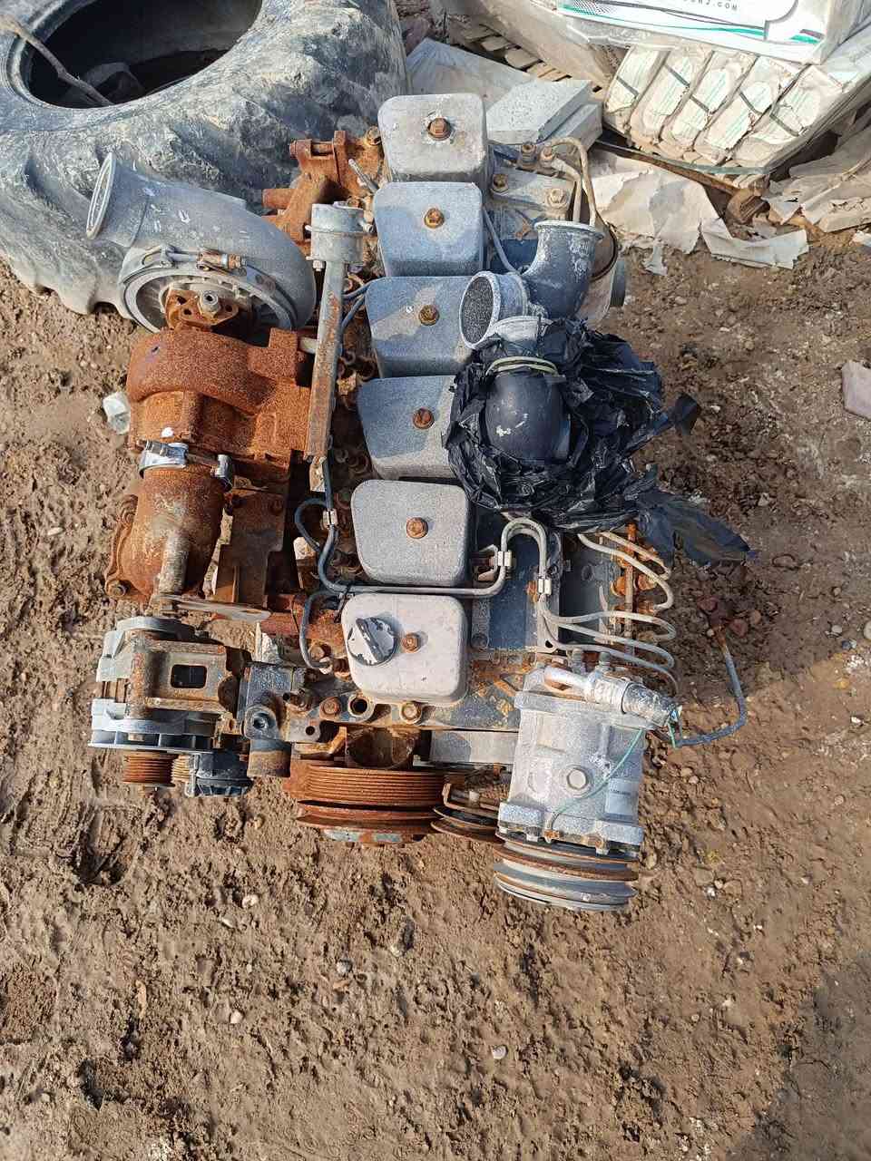 سلام عليكم محرك كمنز   للبيع  صاطر خانه وحده  محرك جاهز   ***********....… ***********
