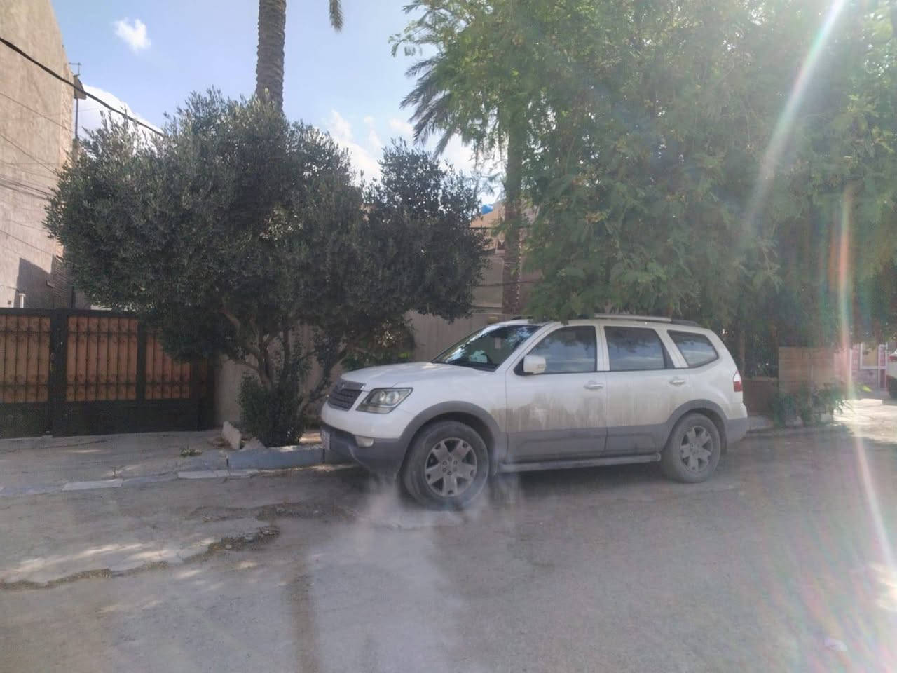 عقار للبيع يعتبر قطعة أرض لكن ينسكن بي المساحة 300 واجهة 15 نزال 20 الحبيبية شارع سجة مقابيل منتزه او تقطيع حسب الطلب سند مستقل 5 بيت عن شارع العام يبعد 200 متر عن ساحة الحمزة ***********

