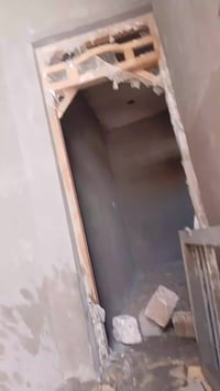 خلفه لبخ متفرغ حالياً شغل درجه اولى والتزام بالعمل  واتساب  🟩078227373...