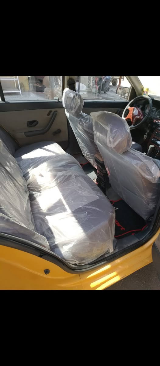 السلام عليكم 
سياره سمند للبيع موديل2011انظف من النظيفه مكفوله كير ومحرك مصفره من الغرامات والهيئه تخم تاير جديد حداديه فول تبريد سياره خير من الله معمره جديد رقم بغداد شرط ثاني يوم تحويل السعر 36وبيه شوفه شي قليل مكان بغداد  رقم *********** غير متواجد على الفيس اتصال فقط على الرقم
