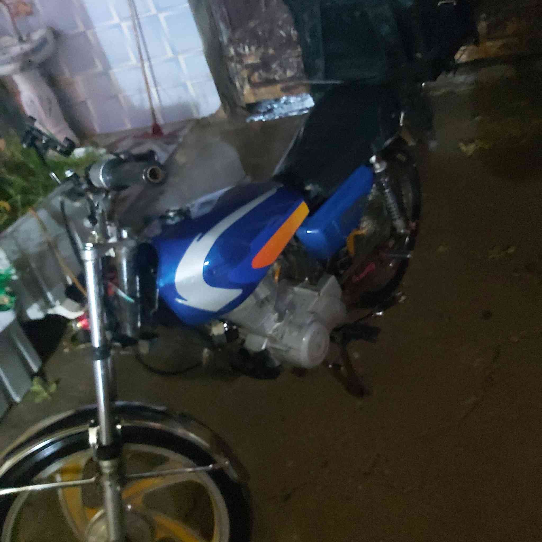 السلام عليكم
دراجه تايكر للبيع 

الموديل 19

مابيه أوراق 

السعر 250او بيه مجال 

الرقم {***********}خاص مارد 

العنوان ديالى بعقوبه🤍🖐

ويل أمامي مال جني تكدره تبدله مو تكول ها مدري شنو

هاي كدام العين تجي تفحص يله تأخذه تحياتي للجميع
