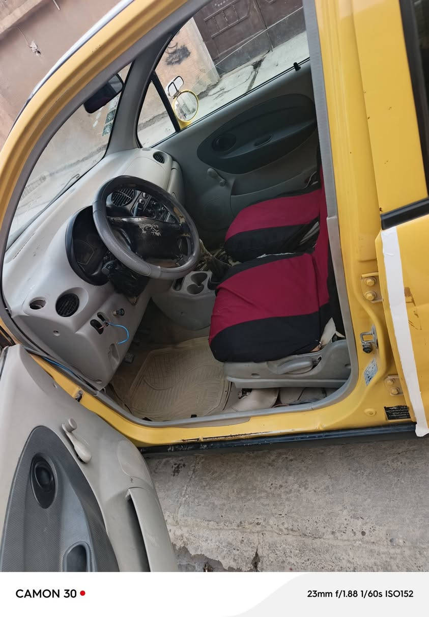 كوكو سنويا عاج رقم ديالى اراق الماني اليف.... سياره كهربائيا مسجل كله شغال لاصرف لا بخار دفتر بنزين ماكو سياره بس صاحبا ماندله اعقد وياك واتكفلك بكلشي .. السعر 10 وبيها مجال حك الجيه سعر *********** العنوان كركوك
