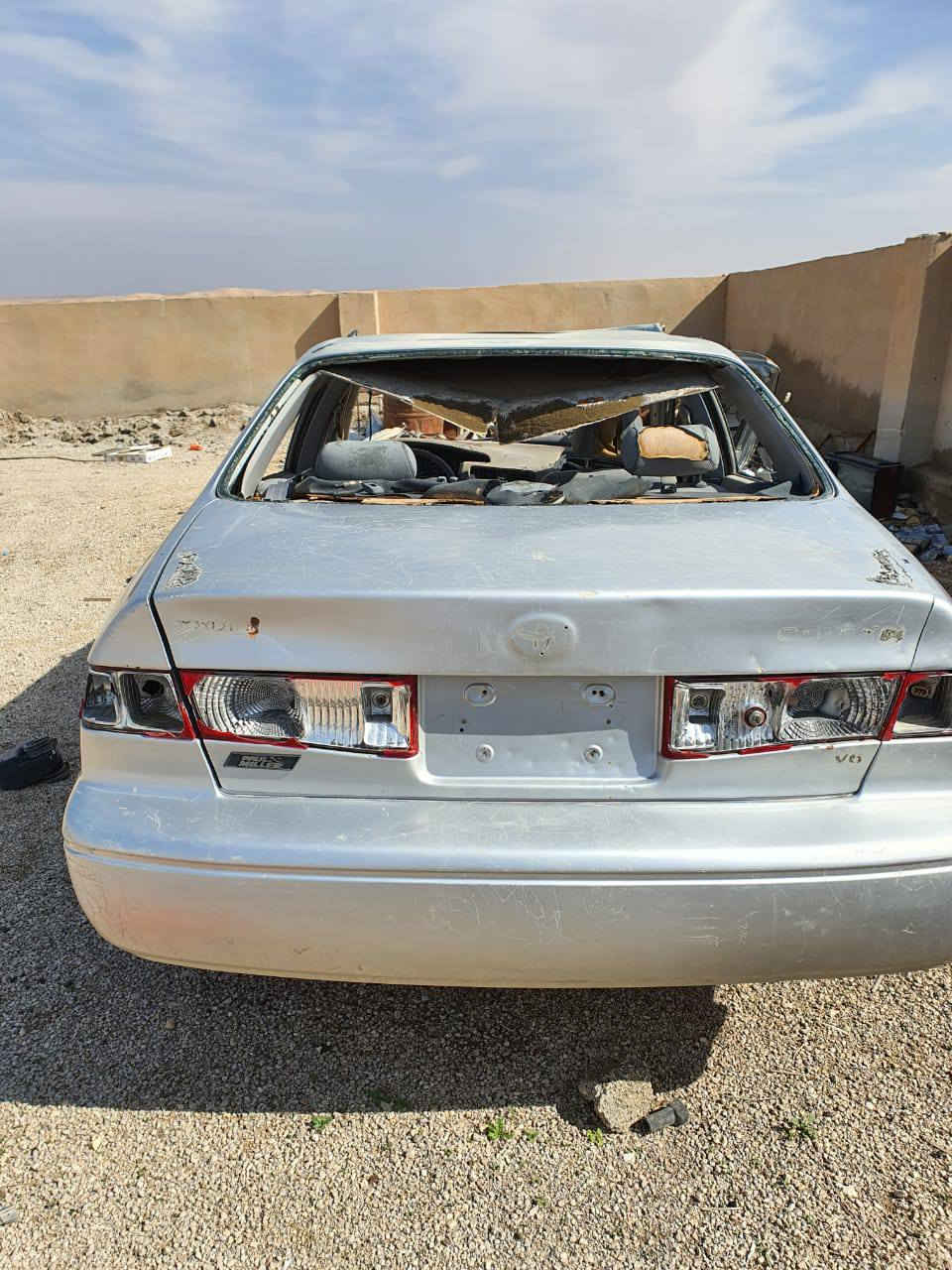 السلام عليكم
كامري 2001 رقم بغداد للبيع 

***********
