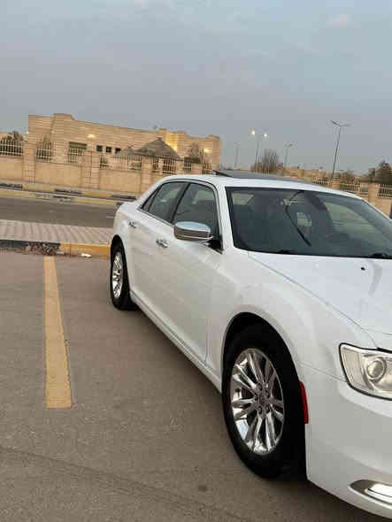 السلام عليكم 
اوباما 2017 معلايه 2023 
رقم فحص حره تترقم جميع المحافظات
فول مواصفات سياره
دخول جديد على وضع الشركه
بيها قطعتين صبغ وحده كلير من امريكا
حادثها كلش خفيف بدون دواخل
للبيع فقط السعر 180$ وبيها مجال
*********** الزبير
