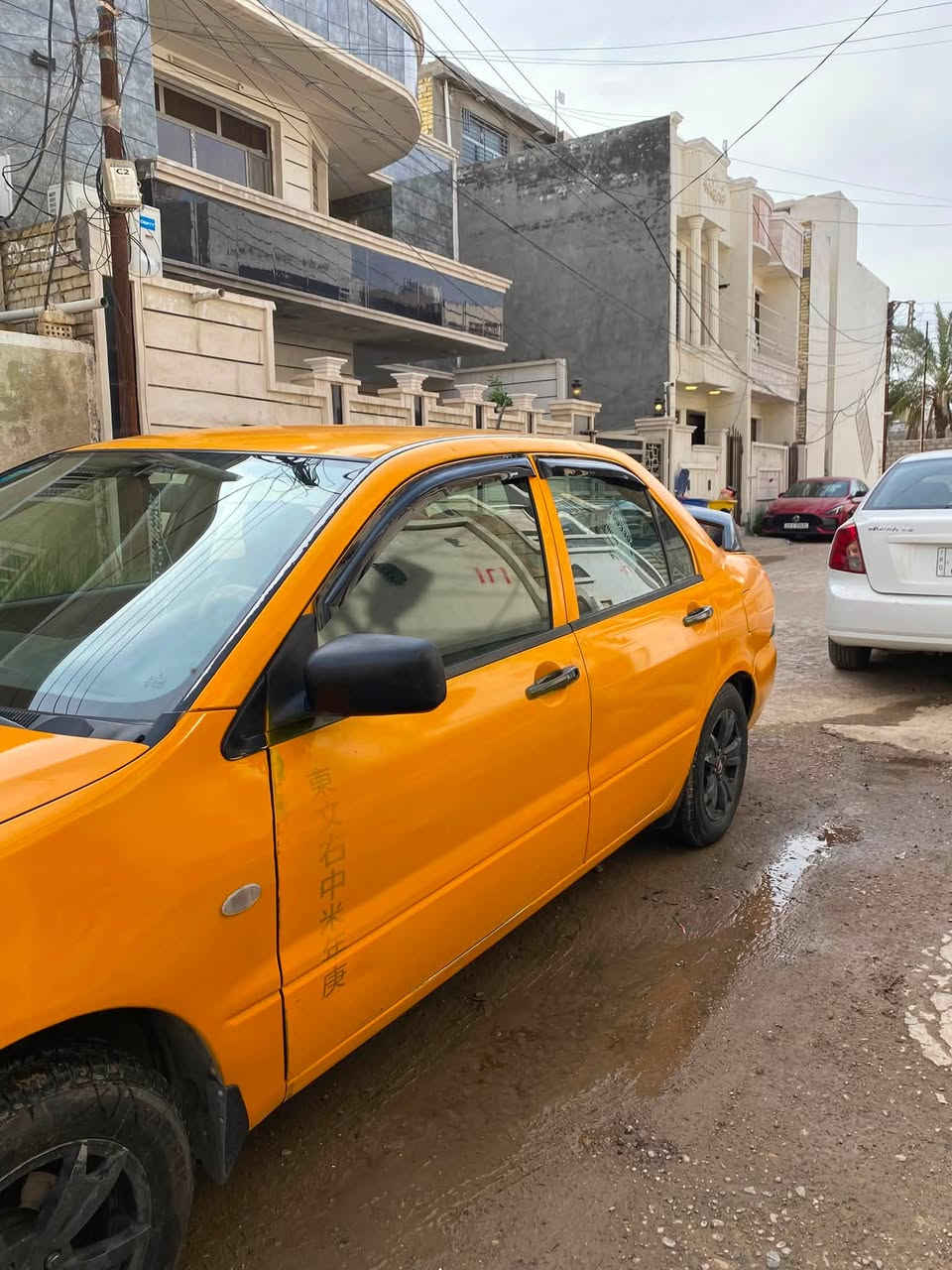 السلام عليكم
سياره لانسر 2008 للبيع
المكينه 2000 وكير اوتماتيك او صدر او تبريد وكهربائيات خير من الله بيه صبغ دعاميات امامي وخلفي وربع جاملغات
سنويه جديده ورقم إنكليزي بغداد 11 رقمه كلش حلوو 
الشراي يجي يفحص على راحته 
العنوان / بغداد—الدوره—البعيثه.
رقم التليفون/ *********** وبي واتساب 
السعر بل خاص او تتصل على الرقم بيك خير وتدلل 🔥🔥

