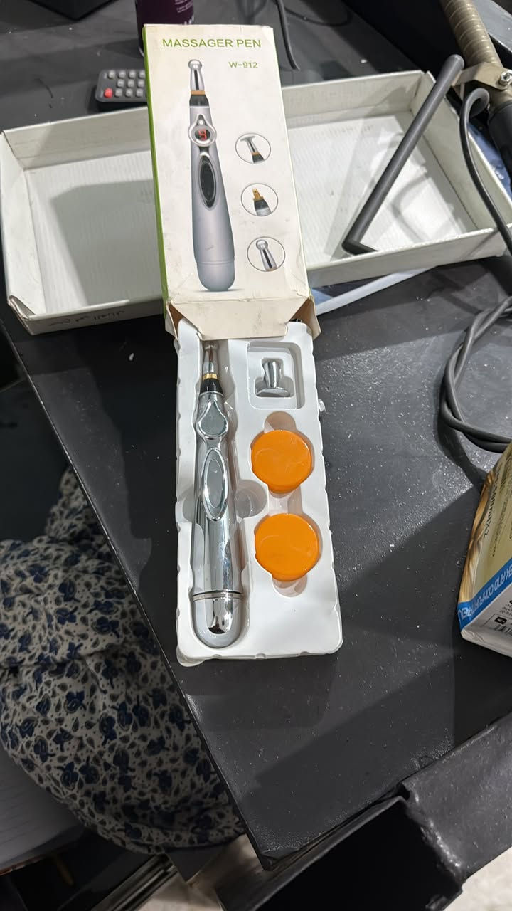 غراض صالون حلاقه للبيع ***********
