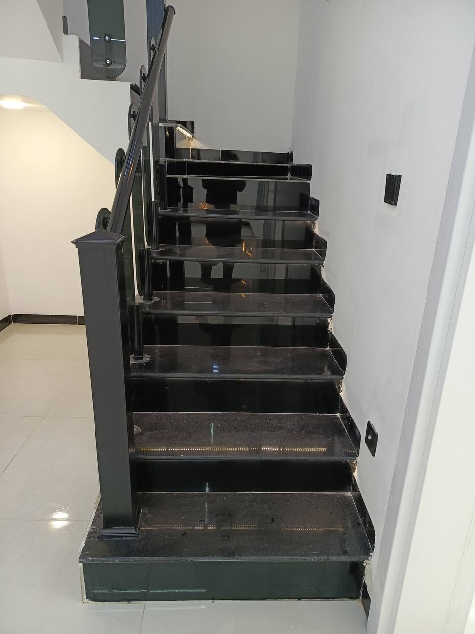 السلام عليكم ورحمه الله وبركاته تكريت القادسيه اي واحد عنده بيت زيرو ويريد يغسله لا يحتار يتواصل معانا على هذا الرقم وان شاء الله ما راح نقصر معاكم لا تنسون تزوروني على صفحتي موجوده بيها تفاصيل شغلي بل كامل  واسعارنا مناسبه  100%‏‪***********‬‏
