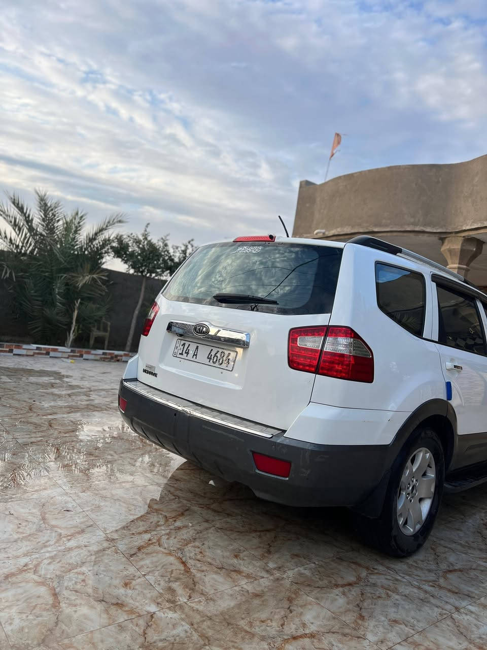 السلام عليكم اخوان كيا موهافي للبيع مديل 2010 مكان السياره البصره قضاء الدير وكذلك السياره رقم بصره بأسمي شخصياً الرقم الدولي وسنويتهه لل27 تنتهي بالشهر الثاني تحويل شوكت ماتحب السياره كفاله عامه ماعدا باردين فقط لا صبغ ولا تكحيل ولا كلشي السياره فول مواصفات 1/1 فتحه بصمه فورويل نضام منحدرات باب خلفي شفط كشنات كهربائية بصمه ابواب مري شفط حساس خلفي تحكم ستيرن 3 قطع تبريد شاشه اندرويد كار بلي 4k وياها بصمتين السياره وبيهه هوايه مواصفات ومثل ما ذكرت 1/1 محرك 6 سلندر كير محرك كلهه جيده بشرط سياره نضيفه على ايدي ماشيه 173 الف جاهزه للأخير من حداده ومن تايرات ومن تبريد ومن كلشي وترايك وين ماتحب تطلع السعر 160وبيهه مجال وباقي التفاصيل على الارقام للأتصال ***********
***********
الاسيا بي واتساب الاثير فقط اتصال
