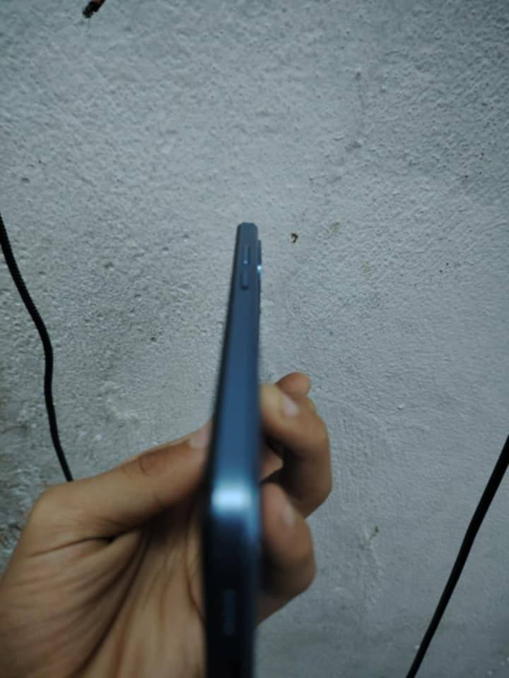 هونر إكس 6 نضيف للبيع 
ذاكرة 128 رام 4 بدون ملحقات 
جهاز نضيف  مامفتوح ببجي 
40 فريم كاميرا دمعه 
سعر 80 بي مجال قليل 
مكاني حي الانتصار شارع 60 قرب كاسر الأسعار 
رقم ***********
