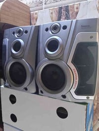 سماعات نضيفات جدا أربع خطوط للستفسار 07777854654