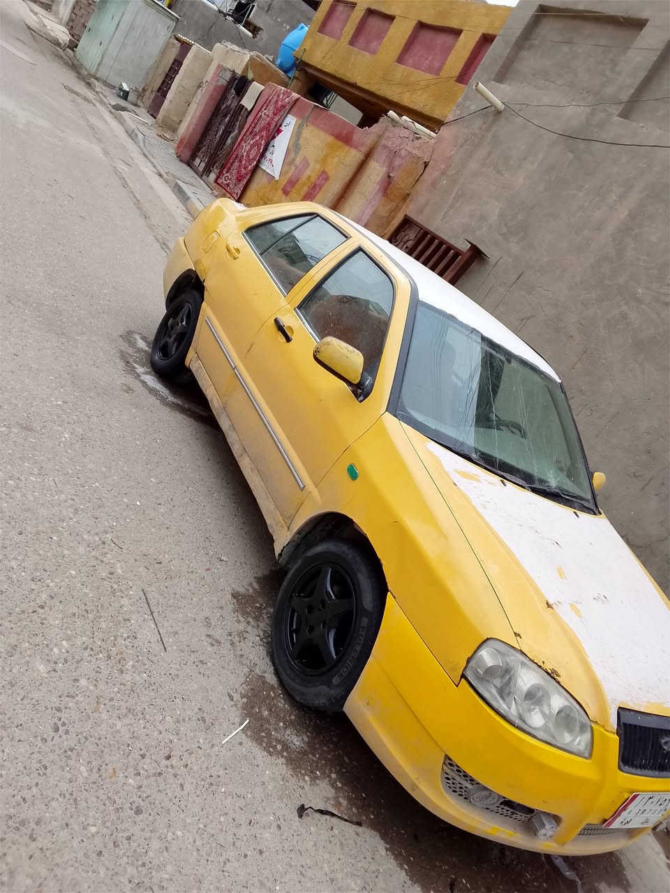 شيري 2010 صدر تخم تأير نضيف سيارة ناعمة مكينة بجيس  سيارة مال شغل وحلوة وناعمة ومابيهة خياس سنوية عضم عاج راعيهة ماندلة اتكفل سرقة وعشار للبيع او مراوس وين ناس الي تريد تعيش تفوتكم والله وسعر بلاش بمليون و400 والله بلاش مكاني بغداد زعفرانية ***********
