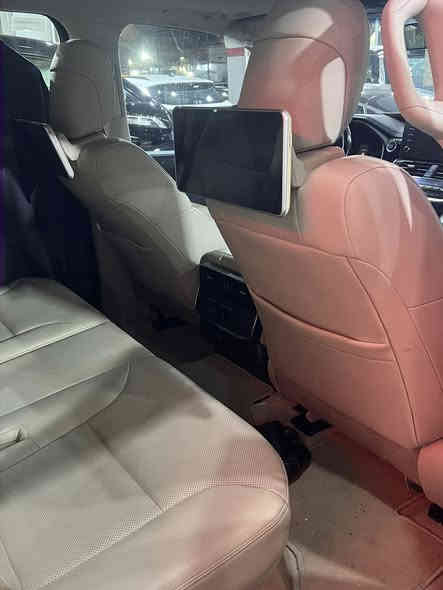 سلام عليكم سياره لاندكروز مديل 2022 ساز مواصفات كلش حلوه ماشيه سبعينات سياره كلش حلوه وجديده رقم بغداد بدون صبغ بيه بارد بل جاملغ خلفي والامامي سونار موجود سعر سياره 62$بيه مجال استفسار *********** مراوس ماكو شكال حسب قناعه حليجي فقط
