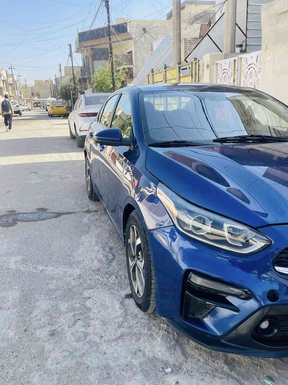 سلام عليكم فورتي موديل 20 مكينه  2000 دوش حادثه امريكا بابتين عكس سائق وجاملغ مصبوغ سعره 125بي مجال عنوان تقاطع درويش ***********مراوس بحدث نطي فرق عادي.
