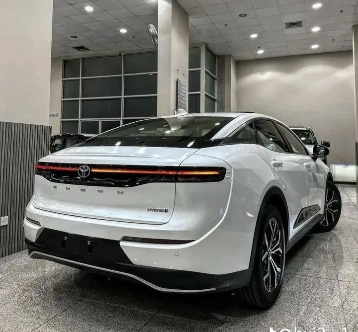 كراون ٢٠٢٣ خليجي وكاله عبد اللطيف
ماشيه ٥٠ ألف 
مكفوله من الصبغ والبارد والتعديل 
جاهزة وكامله بدون نقص 
مراوس معه رانج  أو للبيع


**إذا كنت صاحب هذا الإعلان وتريد حذفه لأي سبب، رجاءا أرسل رسالة إلى الدعم الفني**