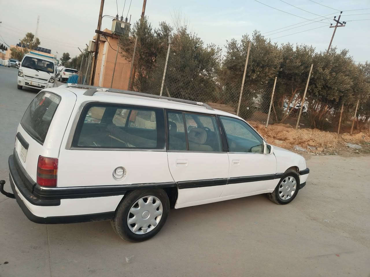 سلام عليكم سياره اوميكه اسيشن موديل 92 محرك 20 سياره سبغ عام جماليه فقط بدون ضرر بدون معجون بدون خياص ابشرط كير محرك صدر اكسل ابشرط رقم كركوك سنويه جديد لحد 2028 مشروع وطني سعره 27 بي مجال شراي خابر *********** مكان داقوق
