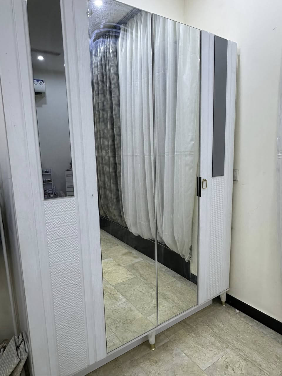 غرفه بناتيه للبيع


**إذا كنت صاحب هذا الإعلان وتريد حذفه لأي سبب، رجاءا أرسل رسالة إلى الدعم الفني**