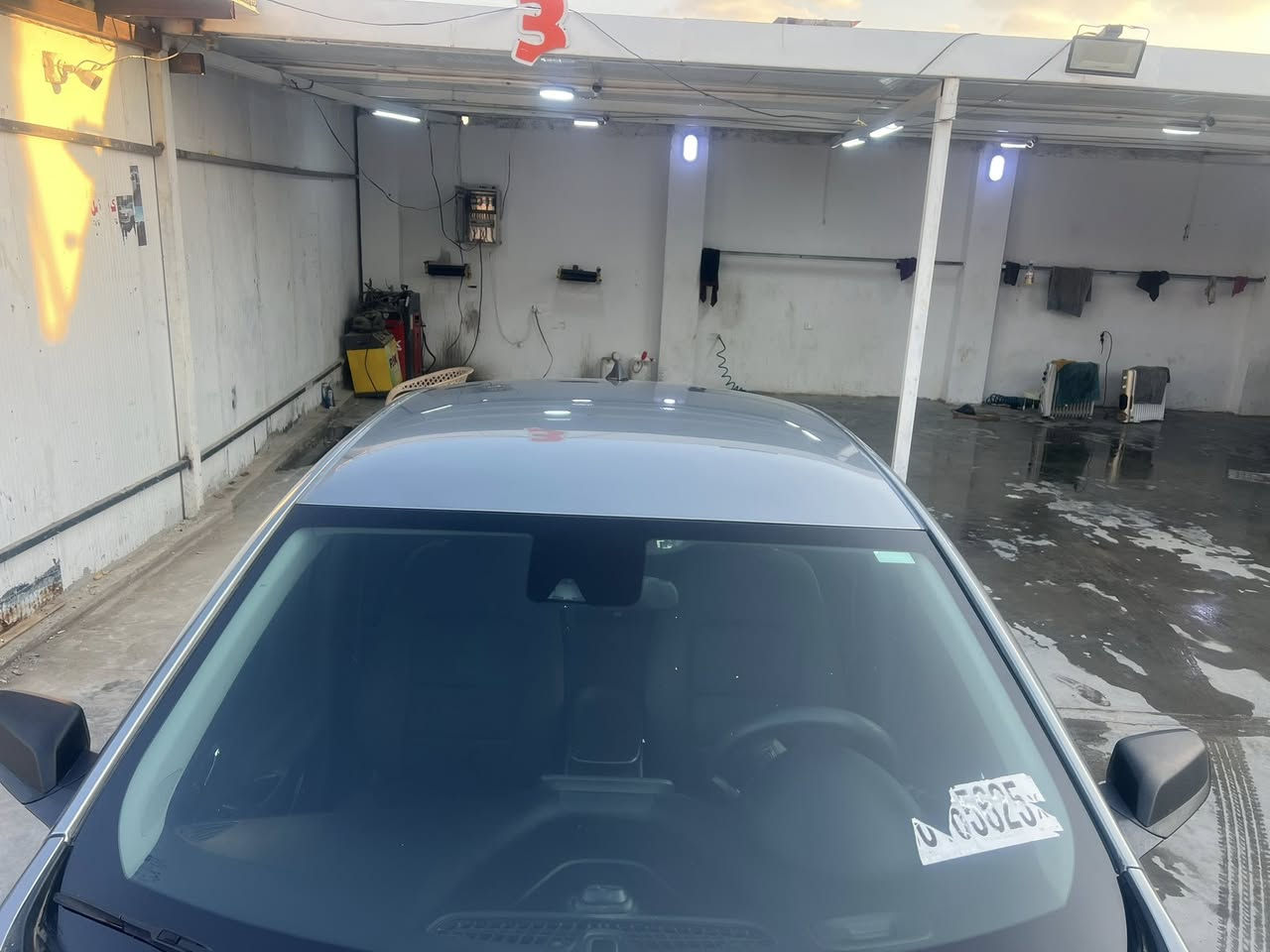 سلام عليكم ماليبو للبيع موديل ‏2023 سيارة أمريكية سيارة حديثة موضح بالصورة سياره طلع بيها كليرسياره سليمه من شاصي من لغد من اي باك سياره جهزه لأخير سعر 100ورقه  لاستفسار ***********
