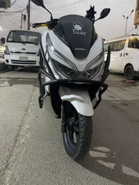 شباب بي سي اكس جيل ثالث مكفوله كفاله عامه ماشيه 28جديده سعر 1850رقم 07...