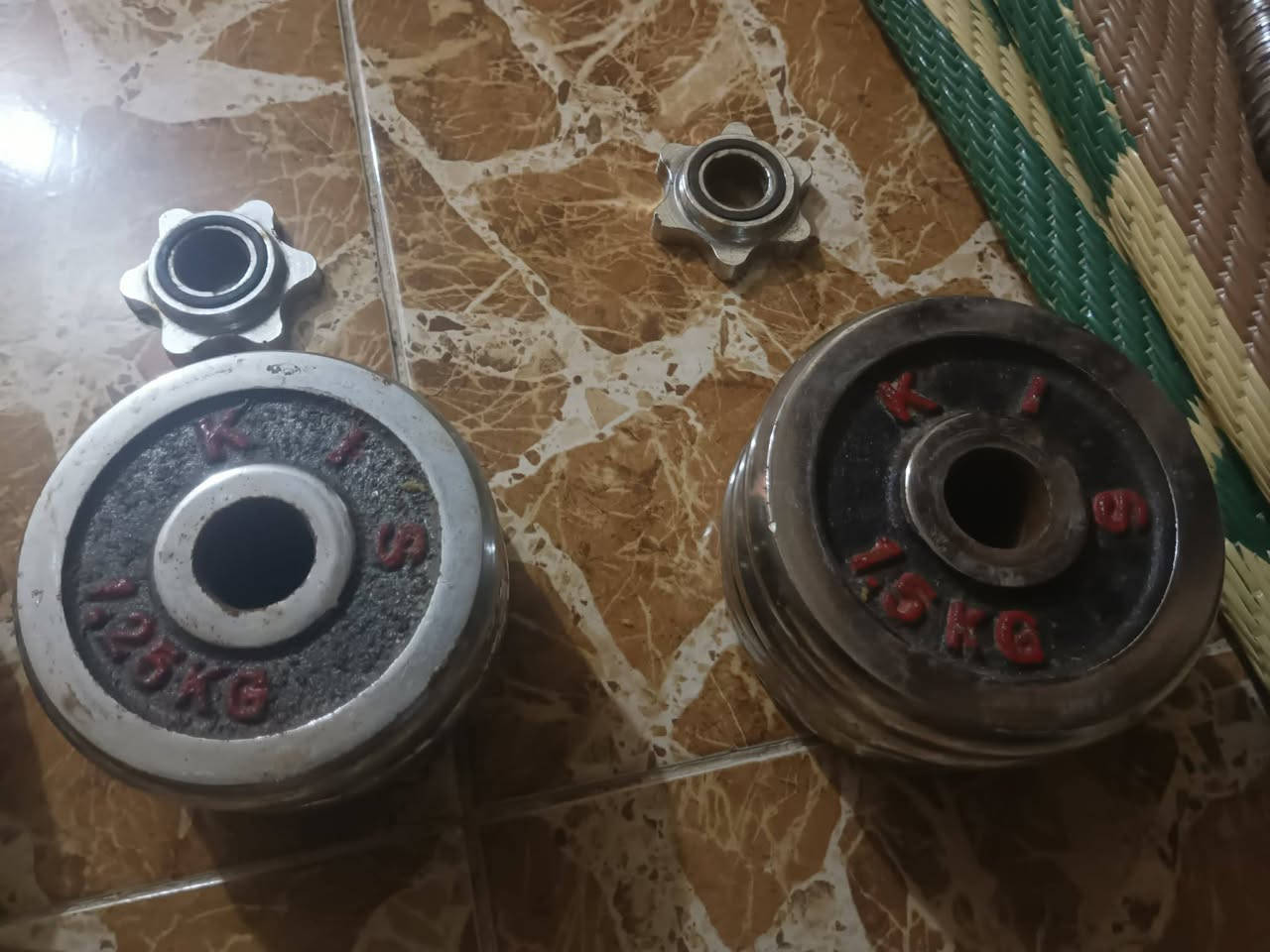دنبلص بهاذ شكل سعر 75 وبي مجال


**إذا كنت صاحب هذا الإعلان وتريد حذفه لأي سبب، رجاءا أرسل رسالة إلى الدعم الفني**