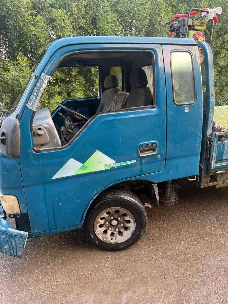 إسلام عليكم شباب كيه فنتيره قلاب 2002 البيع كير محرك وشاصي مكفولات نواقصه جام مال بابين وصدر مالته وستيرن مشط مله ورادله تخم تيرات أمامي فقط تبديل ونضافته كدامكم وتحول ثاني يوم احولك سنويه بسمي سعر ٥٥$بيه مجال لطيبين هاذه رقمي  /***********    المكان بغداد الدورة
