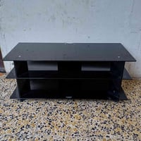 ميز بلازمه كزاز كلش نضيف السعر 15 الف وهاي رقمي 07703713464