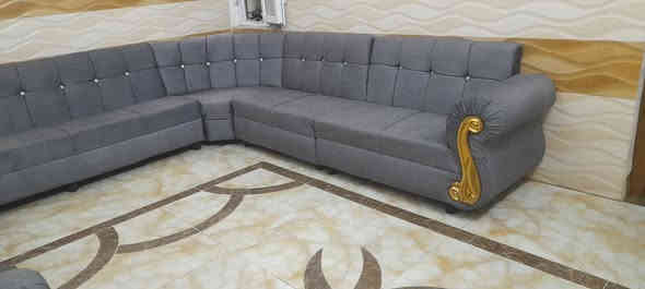 ديوان عراقي ٩ أمتار زاويه وحده السعر ٢٥٠
