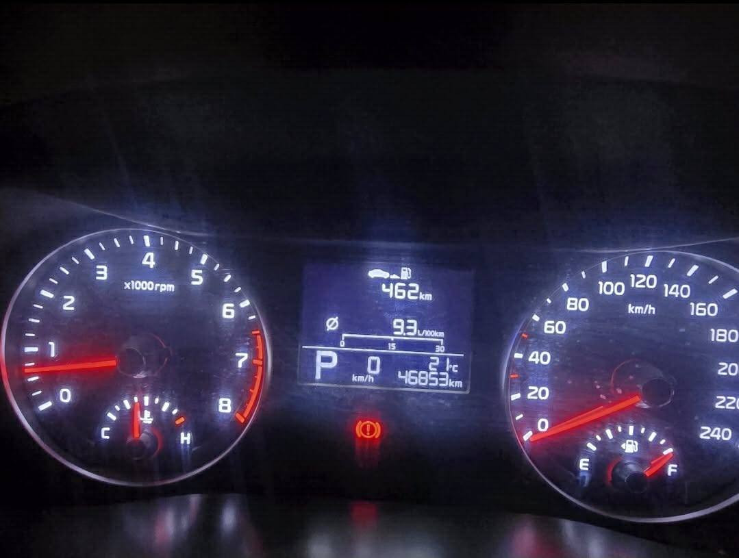 السلام عليكم 
السعر ١٤٢
سيراتو ٢١ 
ماشية ٤٢
محرك ١٦٠٠
خليجي ماخذيهة زيرو على ادينة لحد الان
بارد مكان هلال الجاملغ فقط 
مكان السيارة مركز الحلة 
***********
***********
