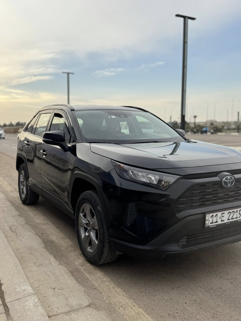 السلام عليكم

راف 4 هايبرد

موديل 2022 مرقم بغداد تحويل ثاني يوم
مكفوله كفالة عامة بدون صبغ بدون تبديل فقط بارد باب السائق وشغل درجة اولى

كشنات جلد رادار قطعتين تبريد حساسات جانبية وبعد بيها

هواي مواصفات

السيارة جديدة جداً مال بيت

وسعر مناسب مال بيع

بغداد الدورة حي المعلمين

ال سعر 205 بيها مجال قليل

***********

(واتساب )***********

***********
