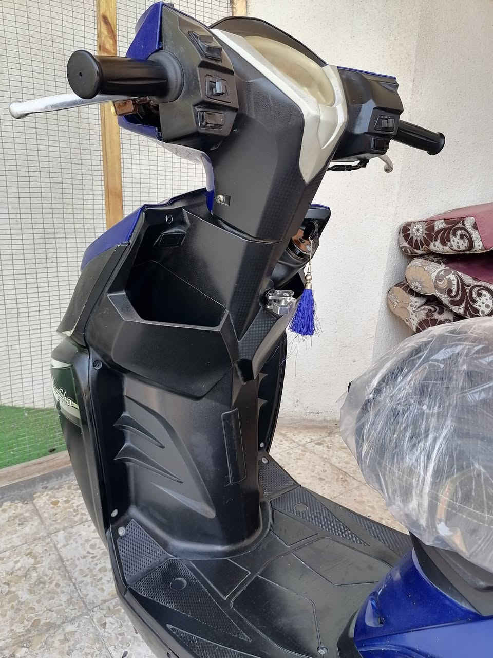 للبيع سكنس جامبو دراجه نظيفه و مرتبه شلعه و َمعدل مكينه خرسه ومامفتوحه كفاله
العنوان البصرة_ أبوالخصيب _العوجه
واتساب ***********‪
