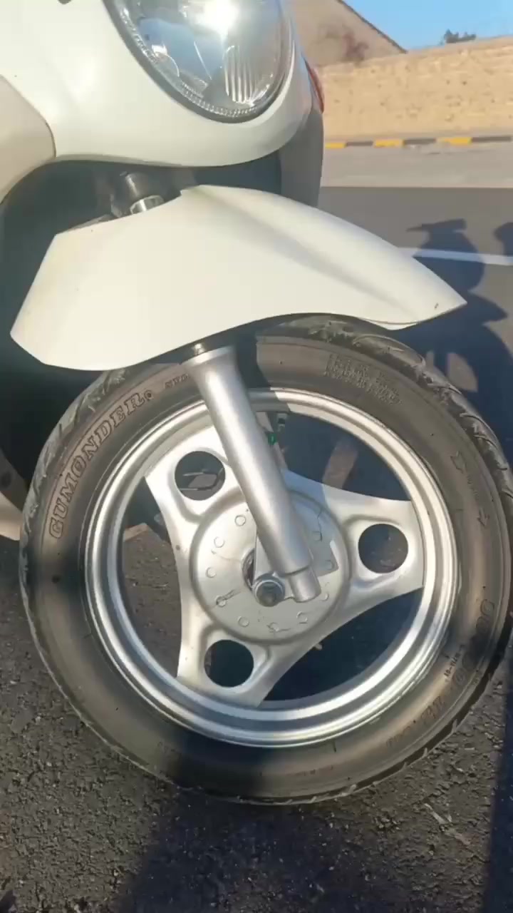 سلام عليكم شباب فله للبيع كفاله عامه صار 15 يوم طالع كله بلاد ختم واحد أول تبديله دهن داخل رصاصي  سعر ملوين و100 وبيه مجال لشراي
العنوان كوت الكريميه 
الاتصال ***********
