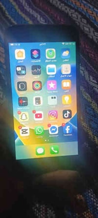 8بلاص للبيع ذاكره 256 بطارية 75نضيف مابيه اي خلل تاخذه تترحملي 0782252...