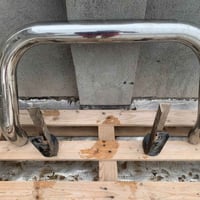 للبيع درع خلفي أمامي باجيرو مع الملحقات السعر 90..الف المكان بغداد ٠٧٧...