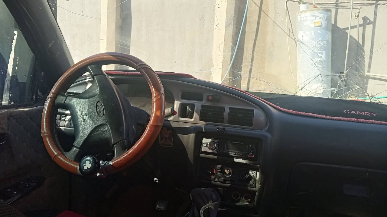 السلام عليكم للبيع او مراوس بيكم فورد موديل 2006مامسجل ما مكصوص كير ومحرك في في تي شرط صدر جديد تبريد شغال  للبيع او مراوس السعر 25$ للاستفسار ***********
