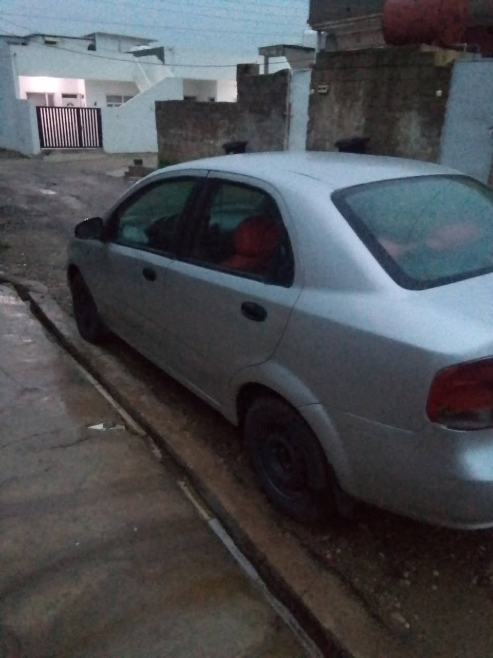 سلا م عليكم
افيو 2006
سنويه وهزه جديد
صبغ عام بدون حادث
40$ وبي مجال الطيبين
***********
بي واتساب
