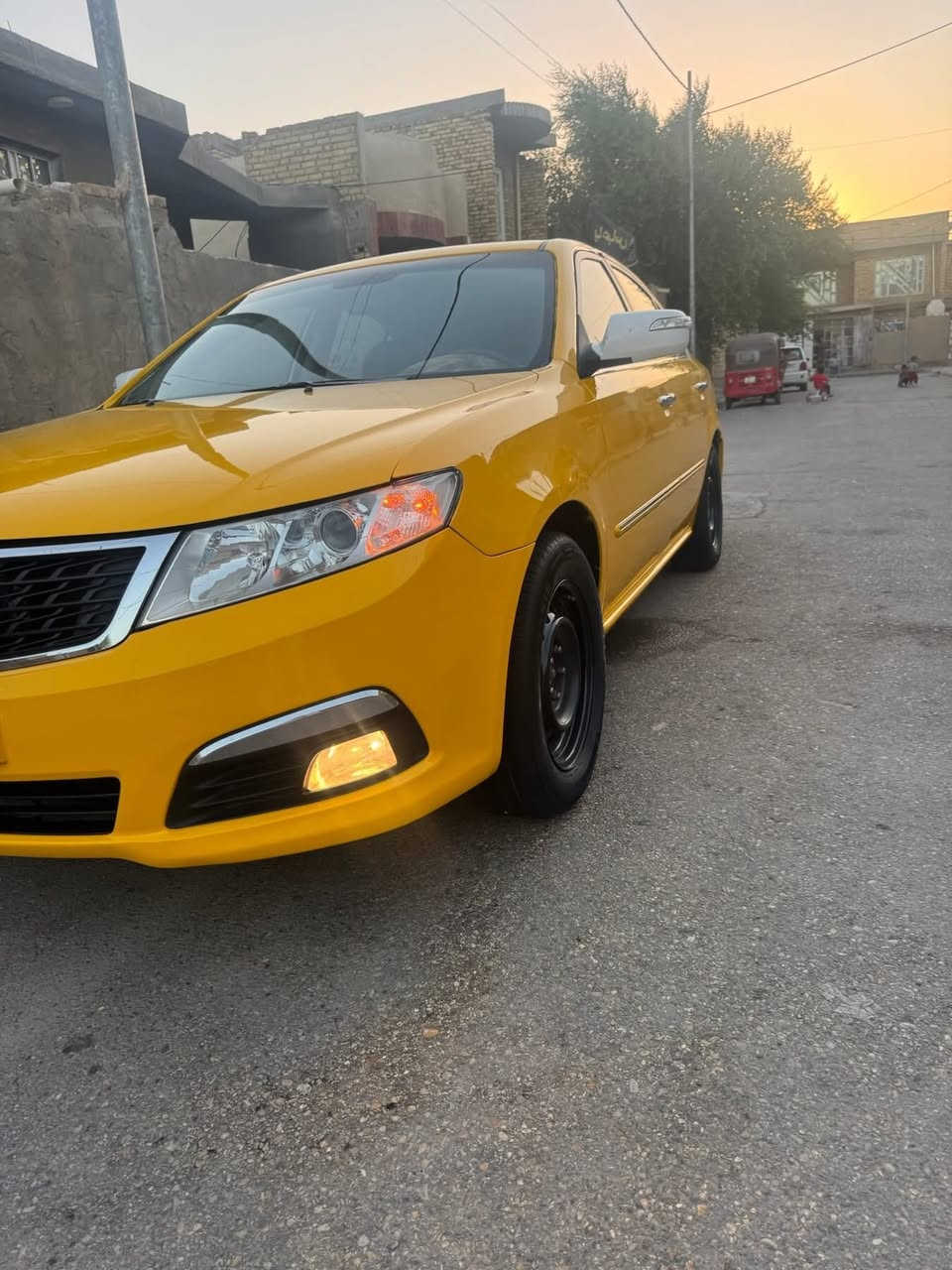 سلام عليكم كيه لوتز موديل 2008 سياره غاز فقط بلادي سياره كارتون انسى الصرف غاز بلادي لا تحوير ولا ملعوب بيها سياره بيها كصه جنظه رقم دياله تحويل ثاني يوم هزه جديده صار شعر هزيتها وين مايعجبك هزها وحول مشروع وطني سياره فول موصفات حداديه كير محرك تبريد تخم تاير كله جديد ماشيه ٢٤٠ الف عنوان واسط الكوت سعر ٨٠ بيها مجال ***********
