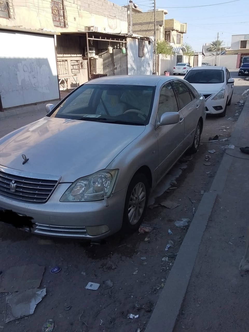 السلام عليكم
شاهينه دكمتين للبيع 
سياره حديده كصتين 
السعر 35
الاستفسار 
بصره
0773 633 0928
