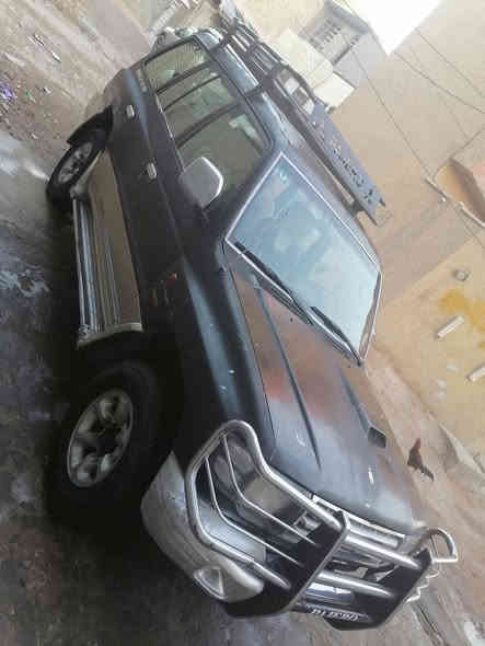 السلام عليكم للبيع باجيرو موديل 1999 رقم بغداد انجليزي گير ومكينه جدد صدر امامي خلفي جديد مكفولة من الضربه والتبديل سنويه باسمي 28 مكاني بغداد السعر 44 وبيها مجال بسيط رقم الهاتف ***********
