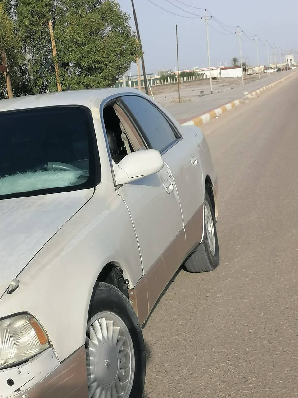 سلام عليكم ماجسته كراون موديل 93 تراهم مراوس لون لؤلؤي محجله ذهبي 
كير الماكينه الحداديه جدد تخم تاير تبريد ماعرف شنو نقصه
مداور ثاني يوم رقم بغداد مكفول كص ونقل جثه والضربه والقويه والاصوليات كهربائيات شغاله عده كيج البانزين والسرعه كزوزين السياره بطاين جدد لاخياس ولا ضربه قويه 46 بيه مجال


**إذا كنت صاحب هذا الإعلان وتريد حذفه لأي سبب، رجاءا أرسل رسالة إلى الدعم الفني**