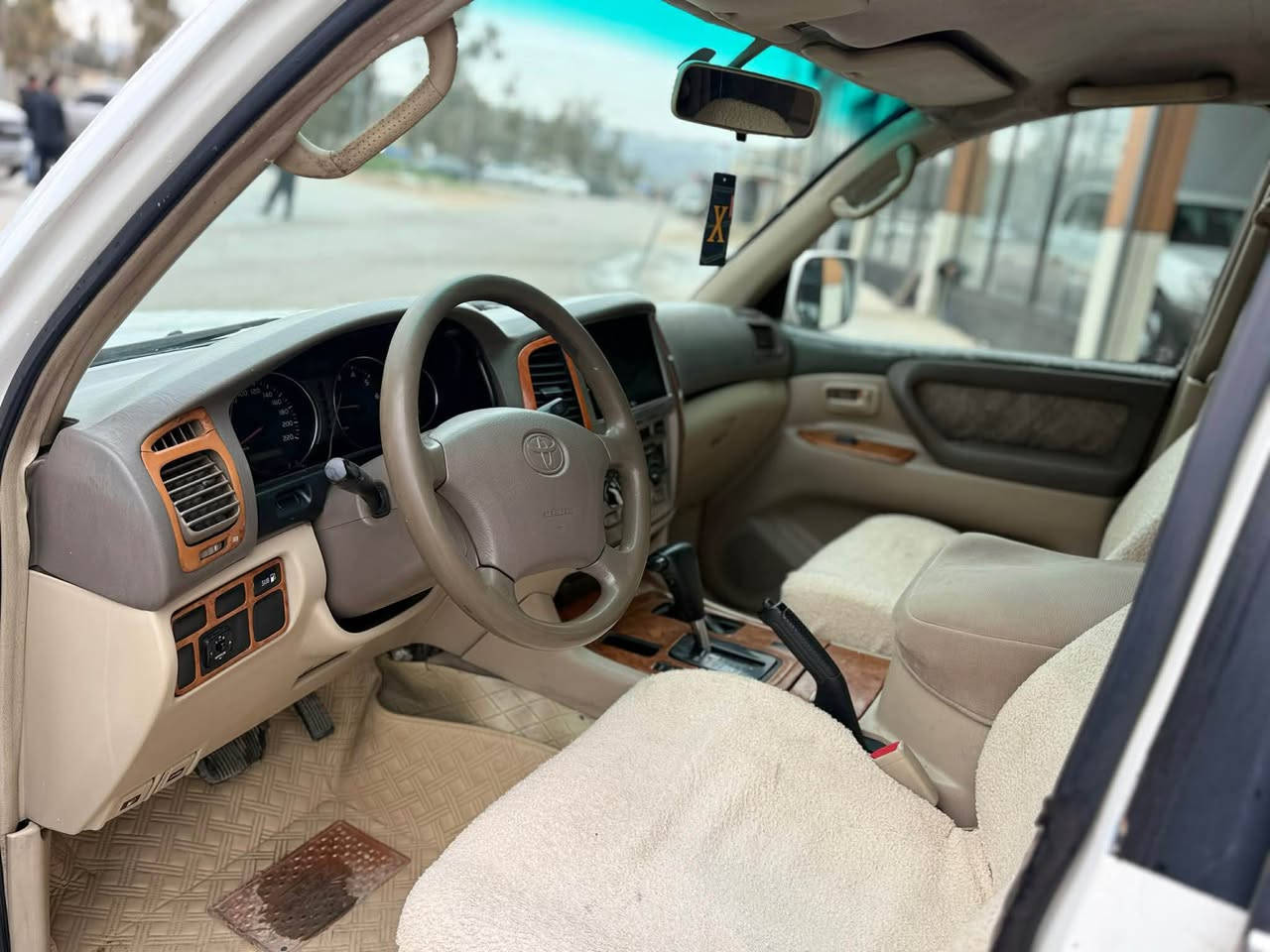 مۆنيكا مۆدێل 2006 بۆ فرۆشتن.
قەپات مواسەفات گێرتۆماتيك بێ سلايد
ناوزەرد جام كارەباى، سەلاجە تەبرید مەرکەزی
بۆياغ عامه بەلای سەکنا کەوتوە دەعمی نیە
بەس هەیکەلی زۆر جوانە توندوتۆڵە
گێرو مەكينەو دەبل ئەكسل بەشەرت
***********
***********
سعرى 128$ أربيل, العراق
