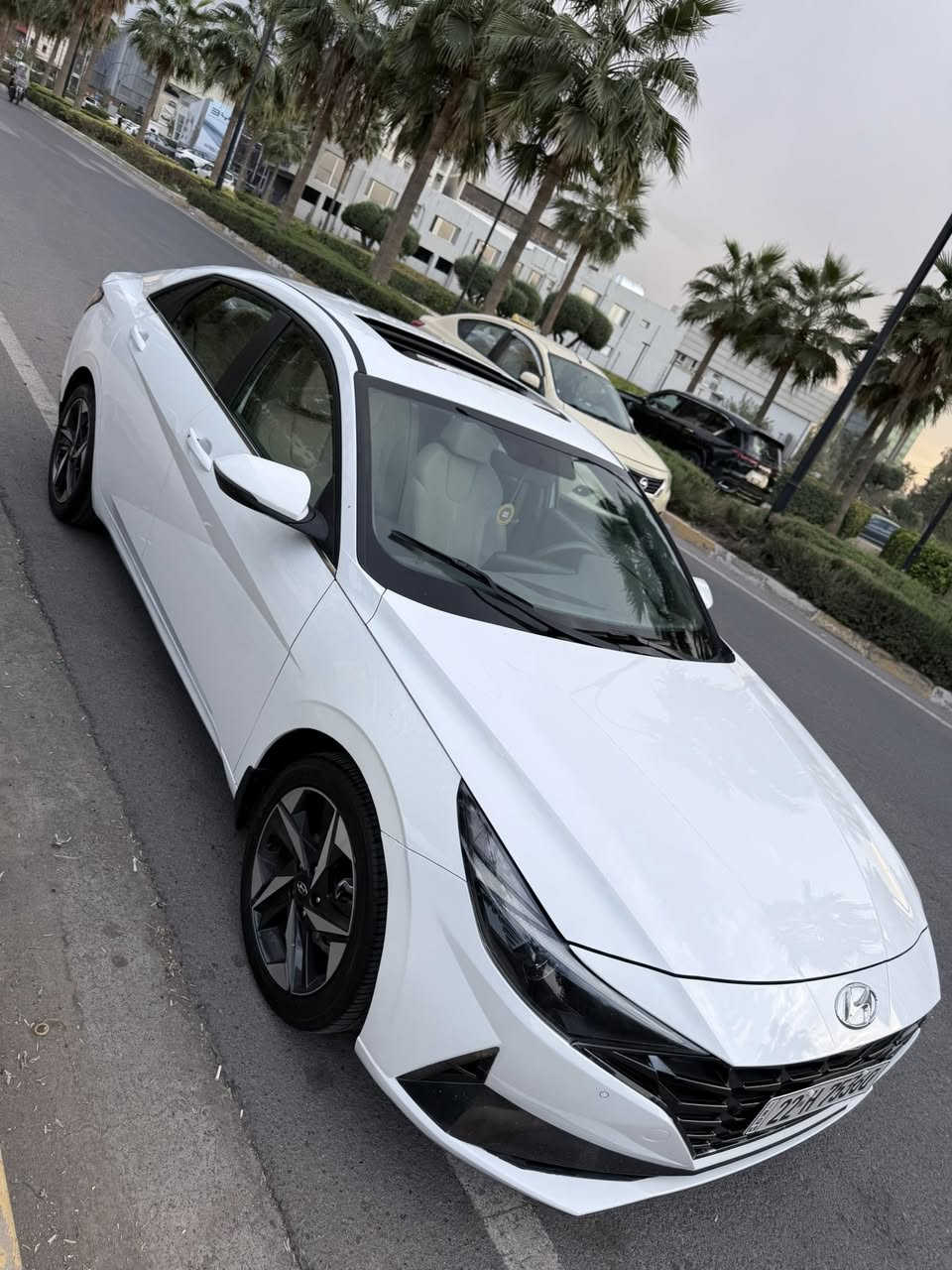 النترا خليجي 2023
مكينة حجم 2000
سلايد بصمة حساسات امامي خلفي
مري شفط
ويل قياس ١٧
اضوية لد 
بلاك اديشن السيارة بلادي

الفول مال خليجي
ماشية 103 الف كيلومتر
بيها نص الجاملغ السكن صبغ بدون ايرباك بدون دواخل وشبر بارد بالباب الخلفي
كير مكينة كله بشرط سيارة احذتها زيرو من الوكالة

📍مكان السيار اربيل
***********
***********
