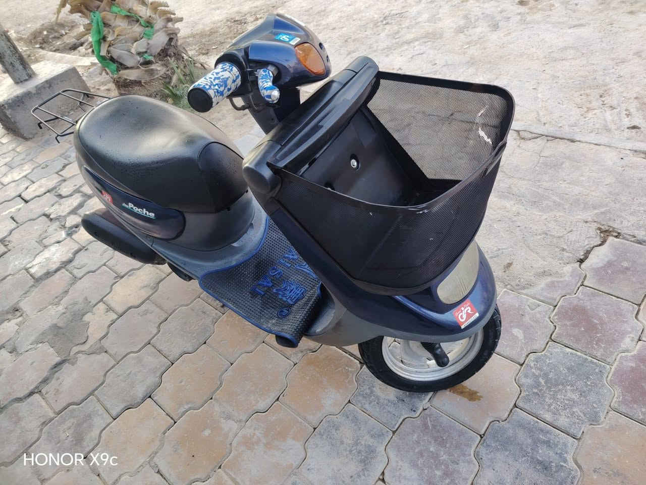دراجه منغولي 
برغي ما مفتوح بيه 
ناصرية مركز السعر مليون 150بيه مجال


**إذا كنت صاحب هذا الإعلان وتريد حذفه لأي سبب، رجاءا أرسل رسالة إلى الدعم الفني**