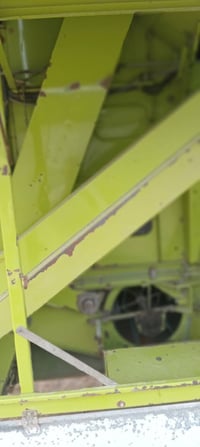 حاصدة للبيع للإستفسار الاتصال على الرقم 07807698776