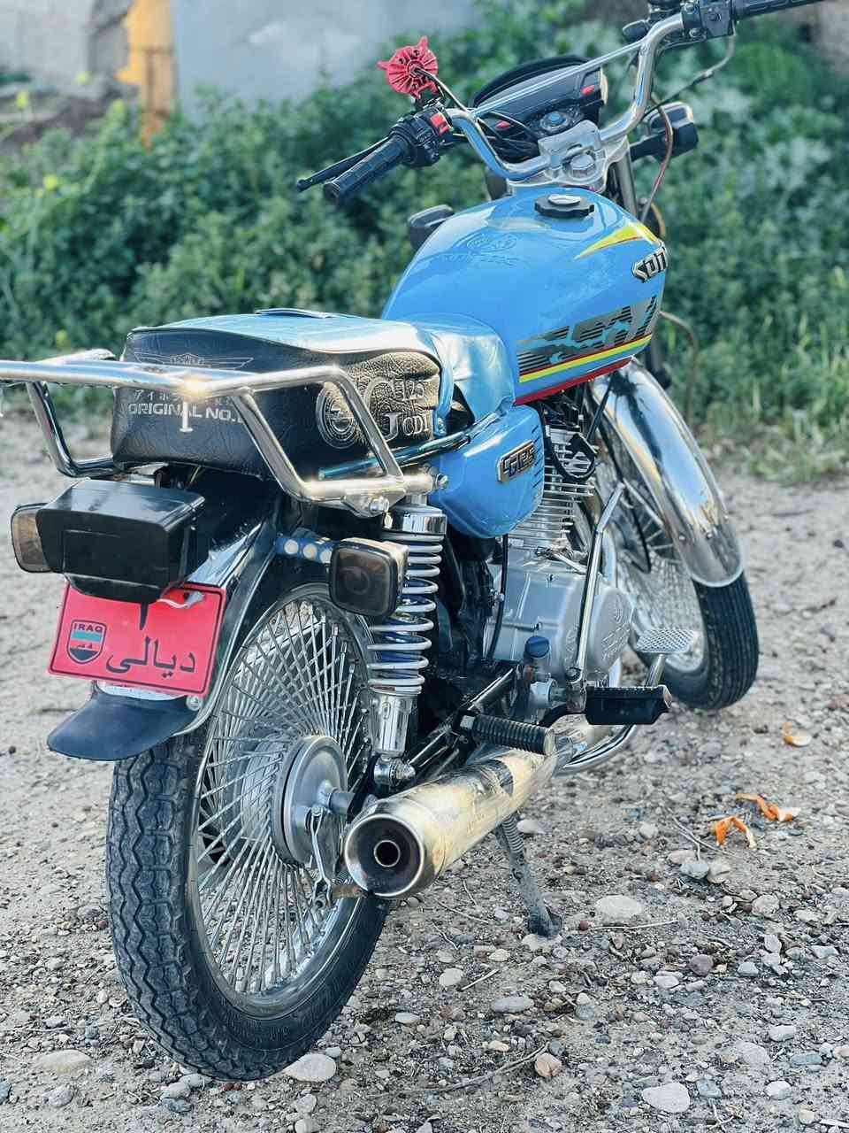 السلام عليكم تايكر 24
دراجه كفاله 
اوراق كامله 
مابيه اي نقص 
كهربائيات كله شغاله 
شراي تعال خاص 
***********
