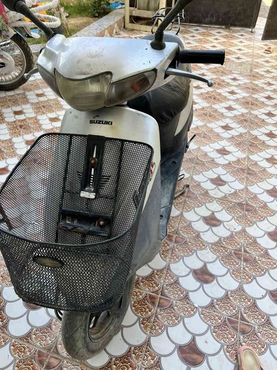 دراجه ساسوكي مال رمبه اب 350 محتاج فلوس 
بعده جديده كلشي شغال مكان تكريت التوحيد ***********
