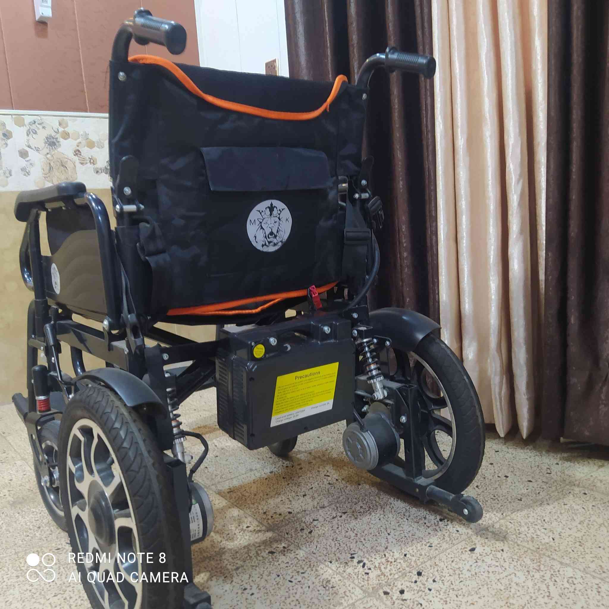 السلام عليكم
عربانة كهربائية استخدام شي قليل جديده 
الاستفسار : ***********
