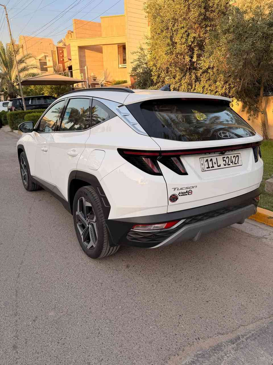 السلام عليكم
بيع فقط فقط ⚠️

هيونداي توكسان مرقم بغداد بسمي فول عده البنراما لون ابيض     مكفوله صبغ بارد تكحيل رصعات حالوب
       مواصفات    ⚠️  السعر 194 ورقه بيه مجال بسيط جدا 

موديل 2024 

🔵 بصمه 

🔵تشغيل عن بعد 

🔵 دسبول ايباد 

🔵كراسي كهرباء 

🔵 صندوك كهرباء 

🔵 ويل حجم 19 

🔵 كراسي جلد 

🔵 حجم المحرك 2000

🔵 حساس امامي خلفي 

🔵 تحكمات وشاشه وئوامر صوتيه 

🔵 بردات خلفيه 

السياره جديده جدا وع وضع الشركه مبدل بيه فقط رواجز بسمي مرقم بغداد جاهز مكاني بغداد زيونه رقمي ***********
